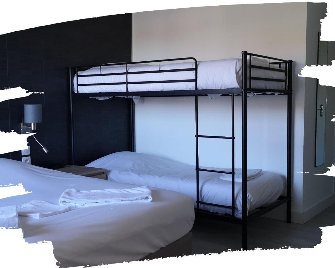 Hotel Du Cheval Blanc Cerizay Eksteriør bilde