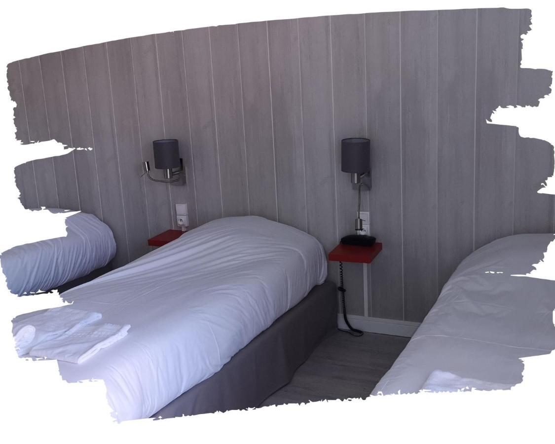 Hotel Du Cheval Blanc Cerizay Eksteriør bilde